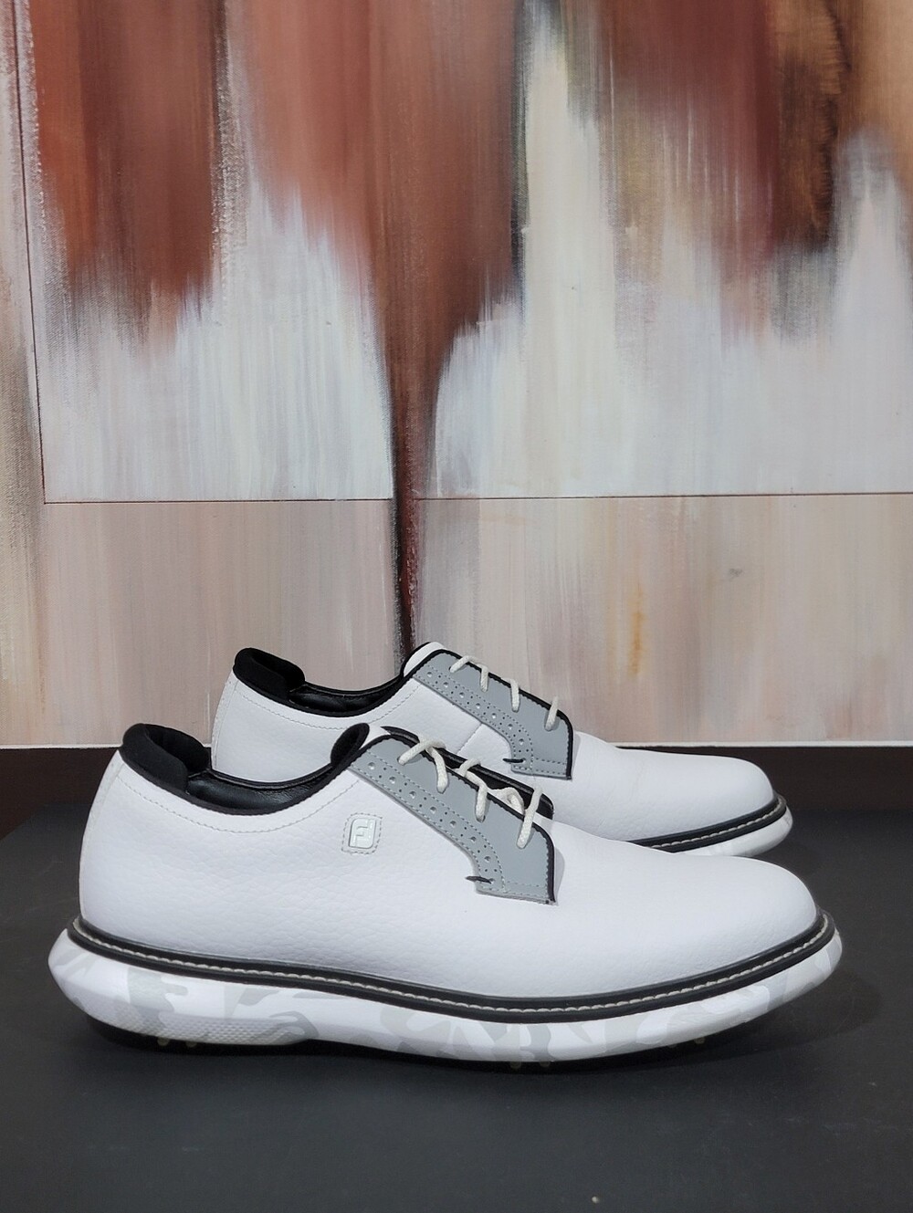 FootJoy FJ Traditions Blucher Golf Size 7.5 Mens Shoes White Gray